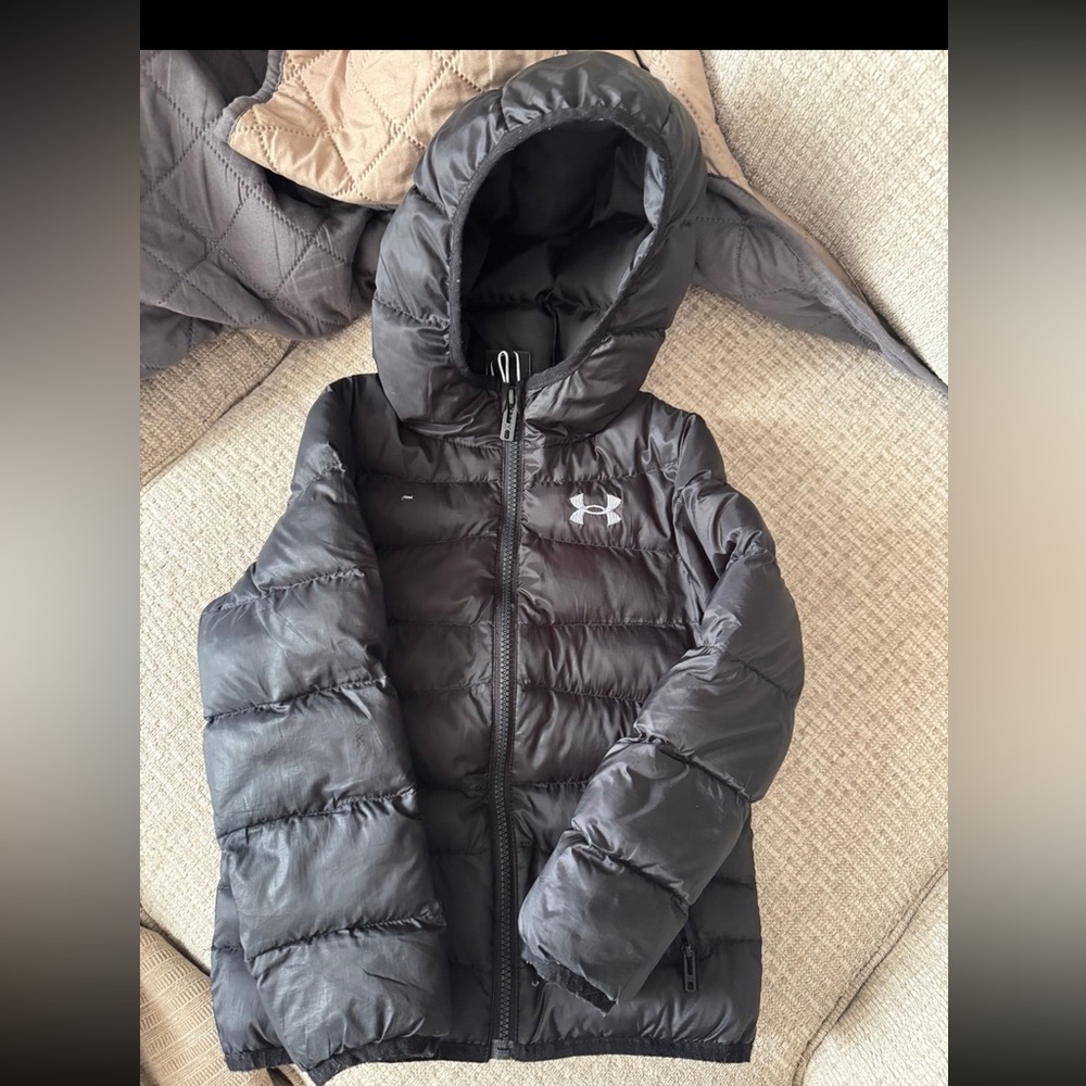 Under Armour Kids Charcoal Puffer Jacket